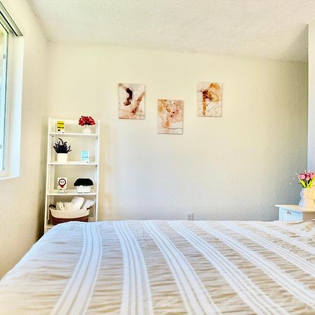 Besa Homestay Near Beach And Seatac Airport - Shared Bathroom With Max 2 Guests Des Moines Dış mekan fotoğraf